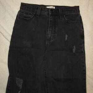 Universal Thread Vintage Straight Black Denim Size 2/26R Jeans Zip Fly